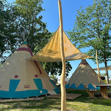 Апартаменты Tipi Illinois Falkenberg/Elster Экстерьер фото