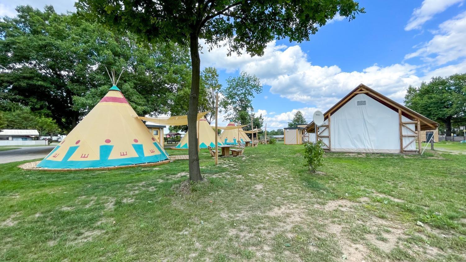 Апартаменты Tipi Illinois Falkenberg/Elster Экстерьер фото